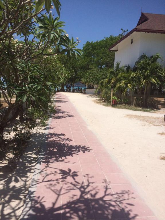 Bung House Hotel Phi Phi Eksteriør billede